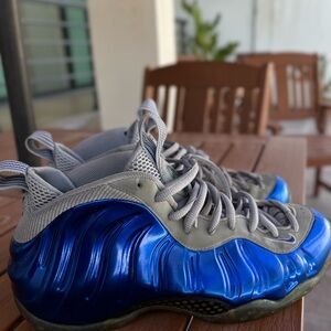 Nike Air Foamposite Size US 10